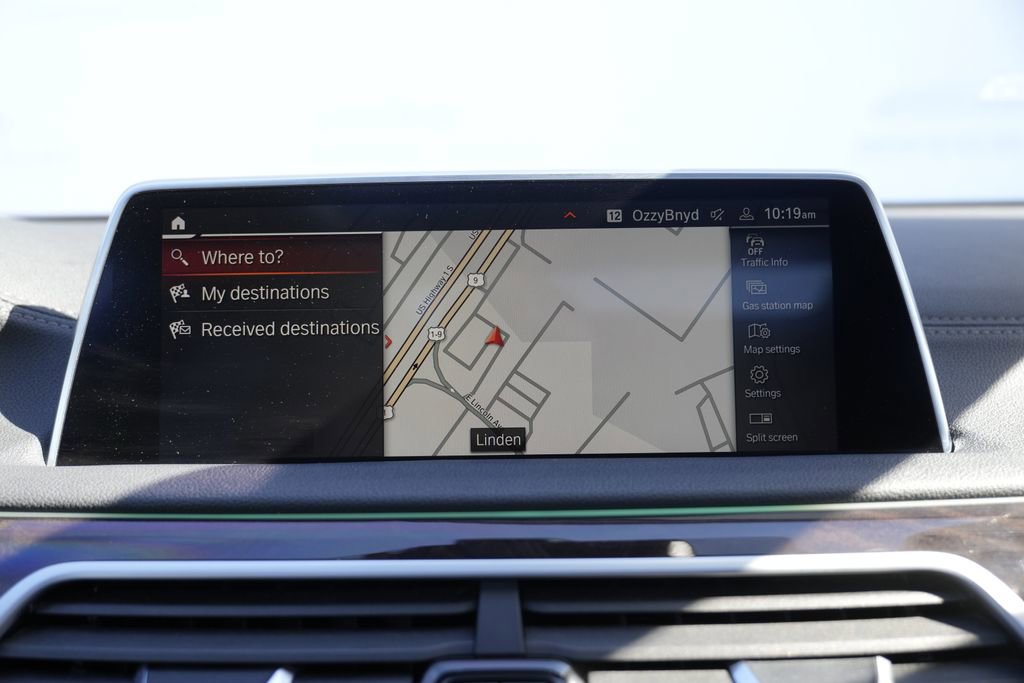 Used 2020 BMW 750i xDrive w/ Cold Weather Package image 66