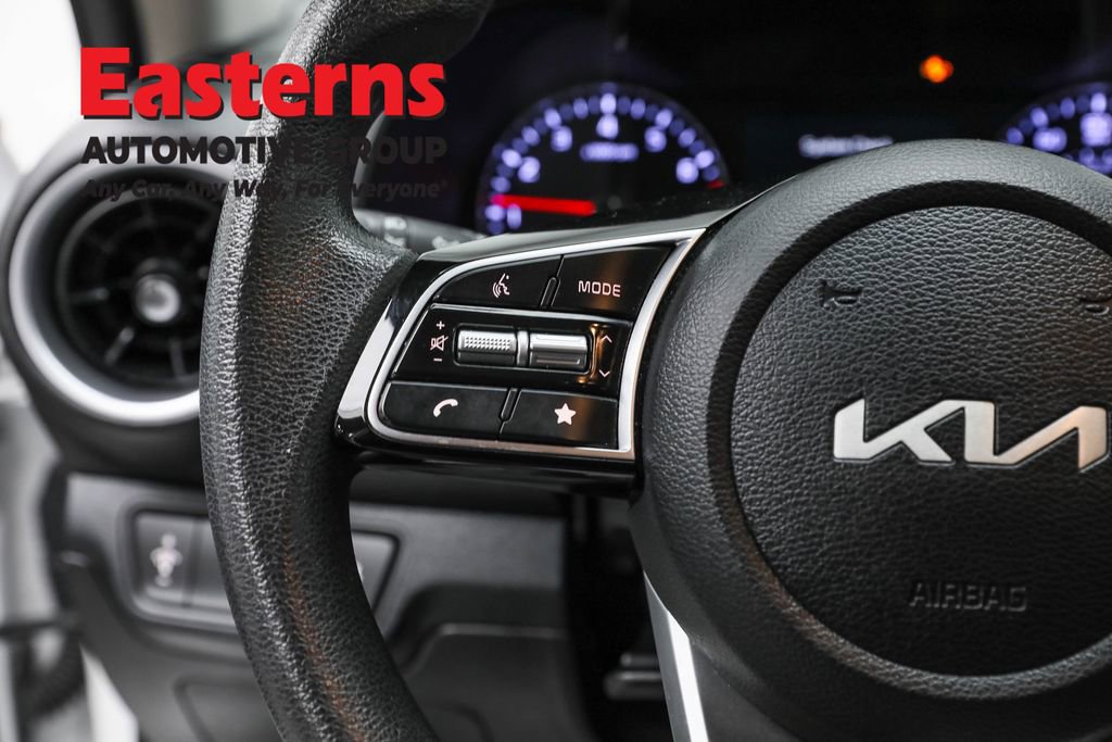 Used 2024 Kia Forte LXS image 15