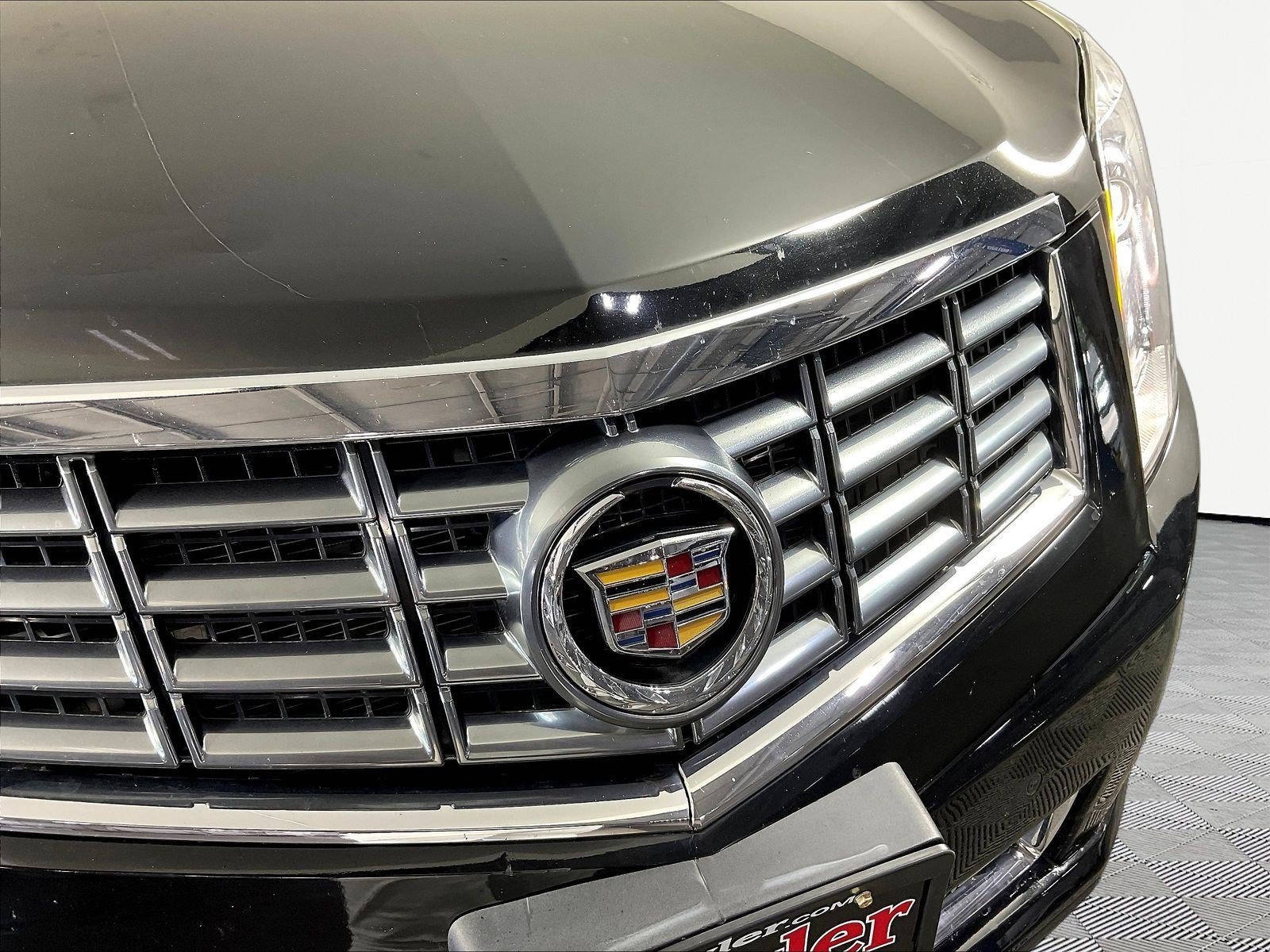 Used 2015 Cadillac SRX Performance w/ Driver Awareness Package AWD/4WD image 33