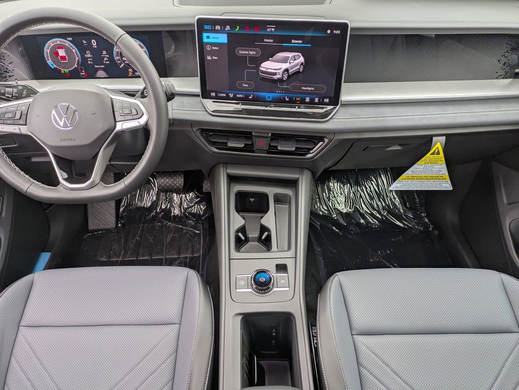 New 2026 Volkswagen Tiguan SE image 31