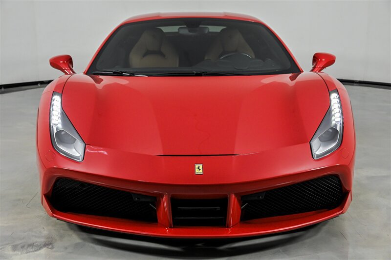 Used 2016 Ferrari 488 GTB RWD image 4