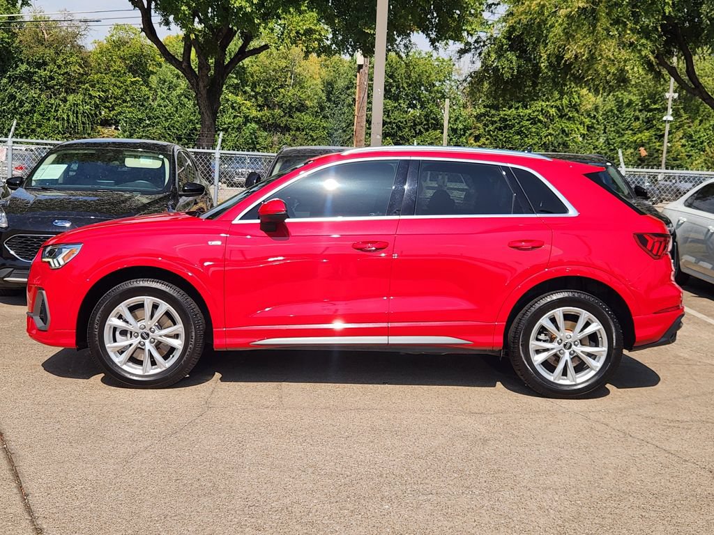 Certified 2022 Audi Q3 2.0T Premium Plus AWD/4WD image 7
