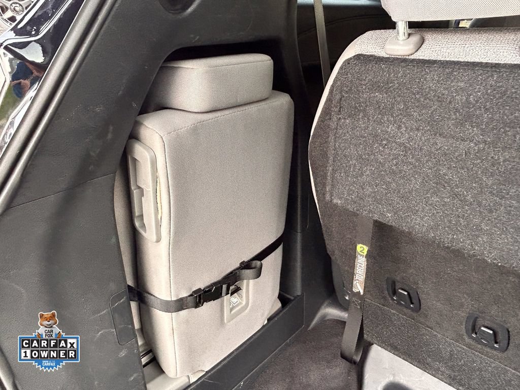 Used 2025 Toyota Sienna LE FWD image 17