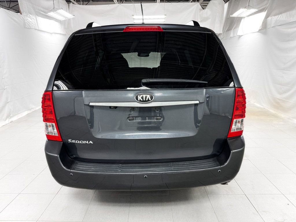 Used 2012 Kia Sedona LX w/ PWR Pkg image 4