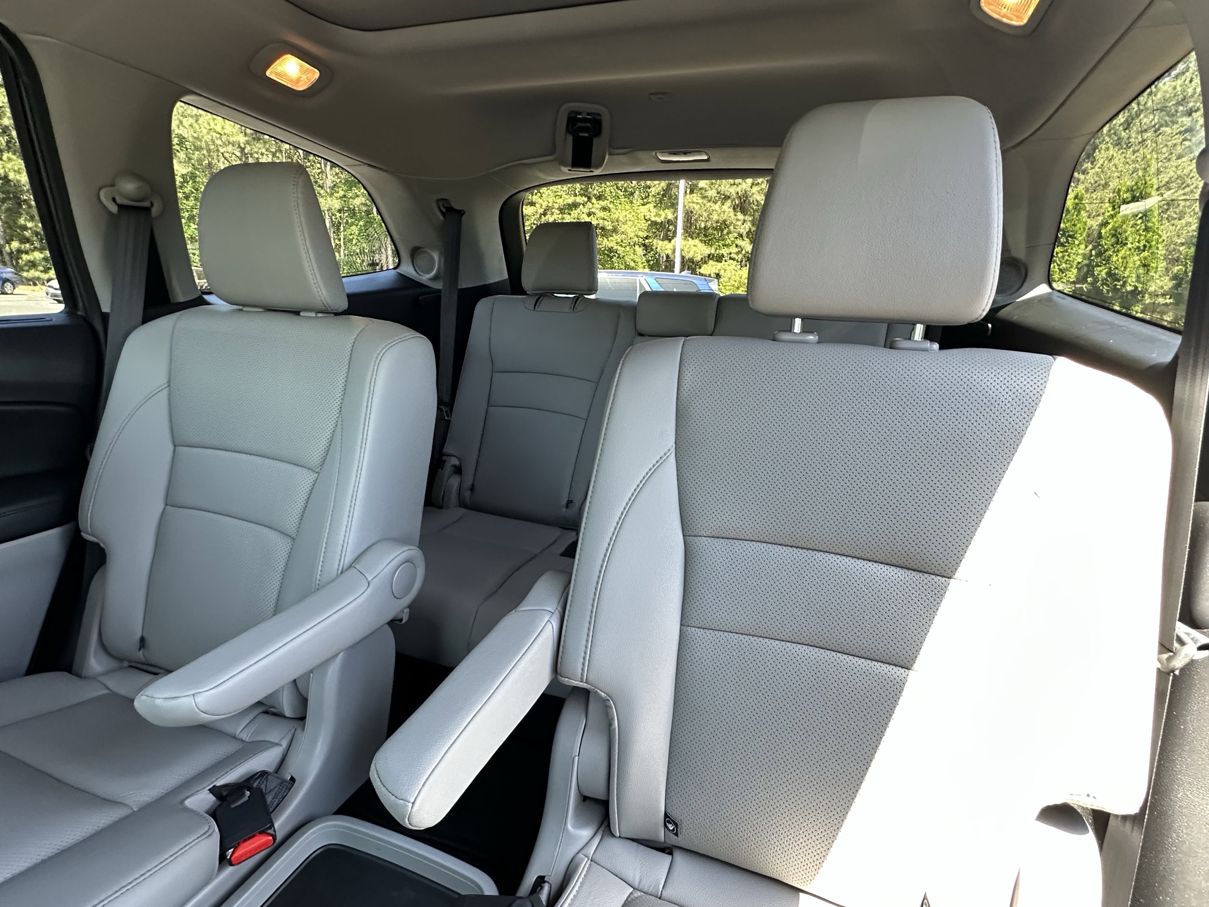 Used 2017 Honda Pilot Elite image 10