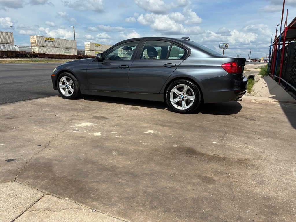 Used 2014 BMW 328i xDrive Sedan AWD/4WD image 16