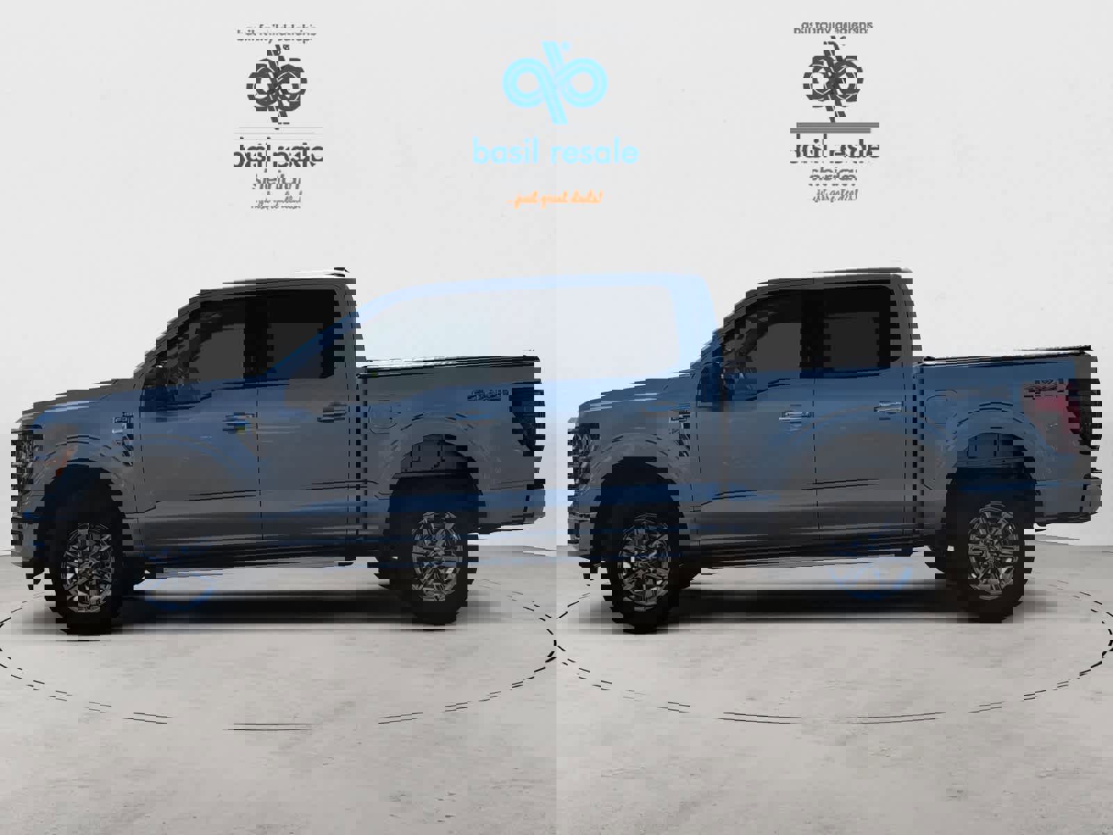 Used 2024 Ford F150 XLT image 3