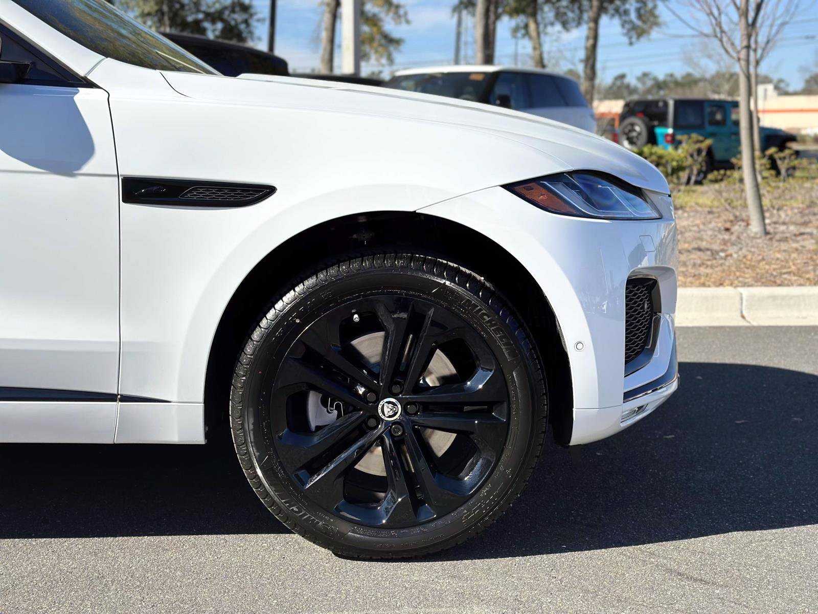 New 2026 Jaguar F-PACE R-Dynamic S image 6