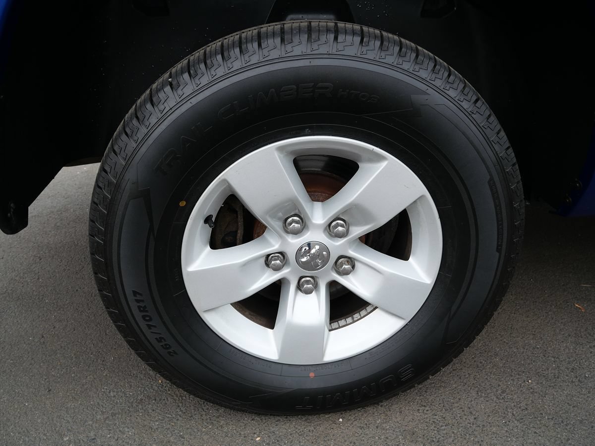 Used 2018 RAM 1500 Express AWD/4WD image 34