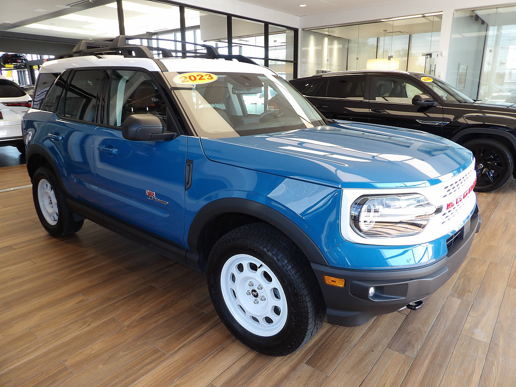 Used 2023 Ford Bronco Sport Heritage Limited AWD/4WD image 3