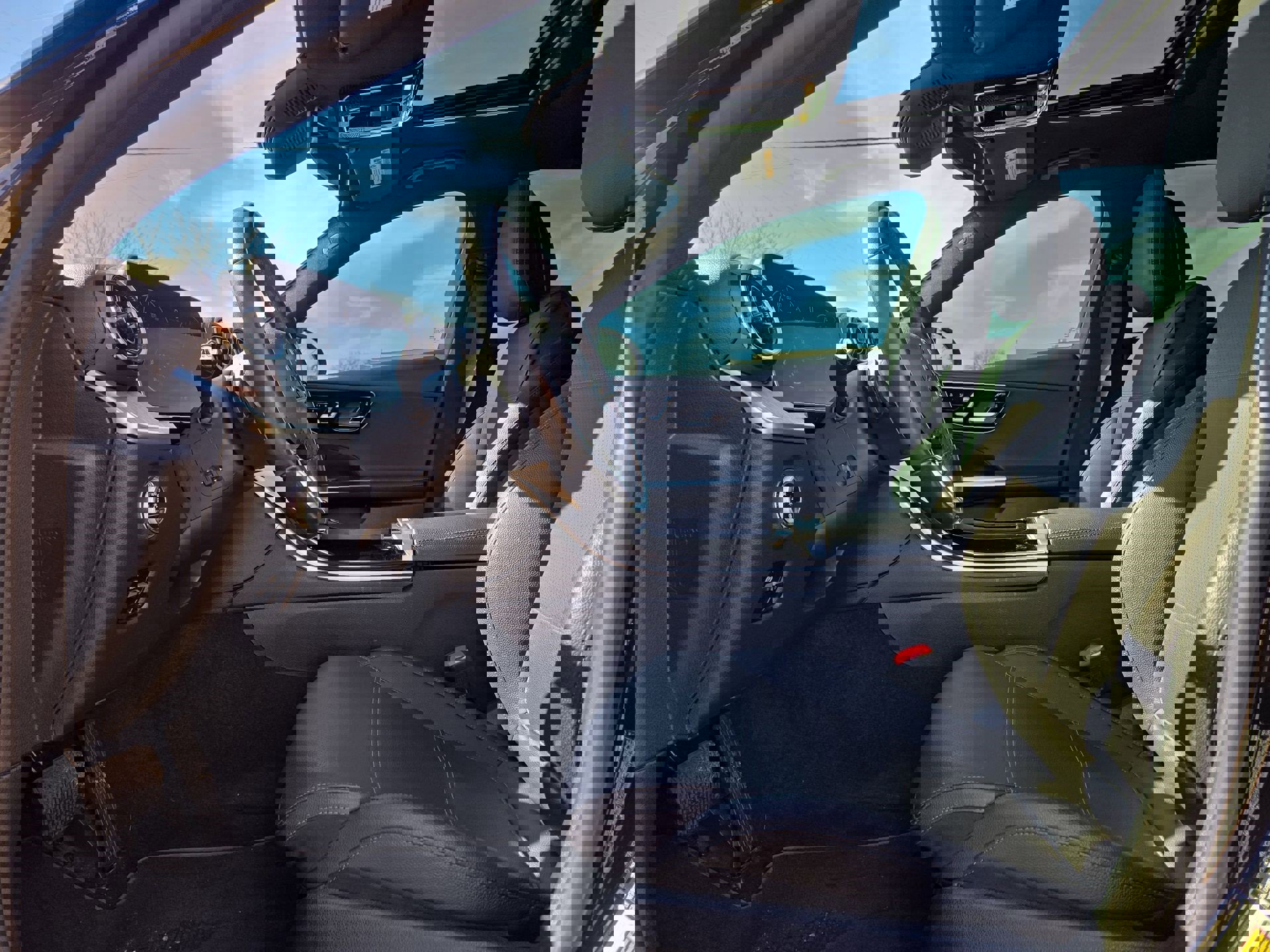 Used 2024 Mercedes-Benz C 300 Sedan image 16