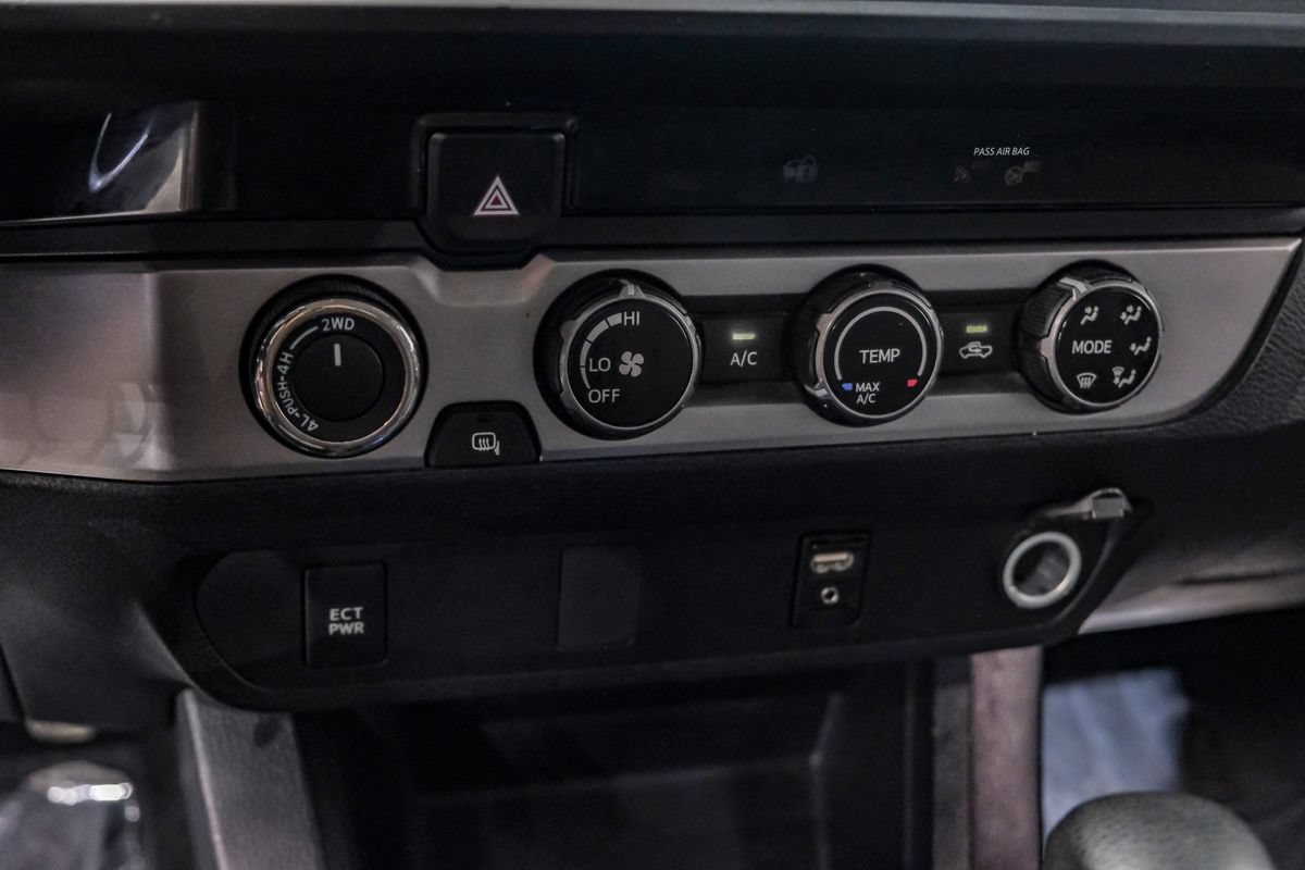 Used 2018 Toyota Tacoma SR w/ SR Convenience Package AWD/4WD image 25