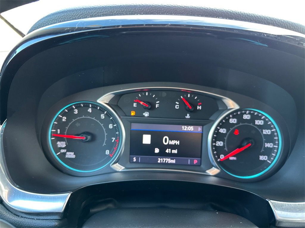 Used 2023 Chevrolet Traverse LT w/ LT Premium Package image 13