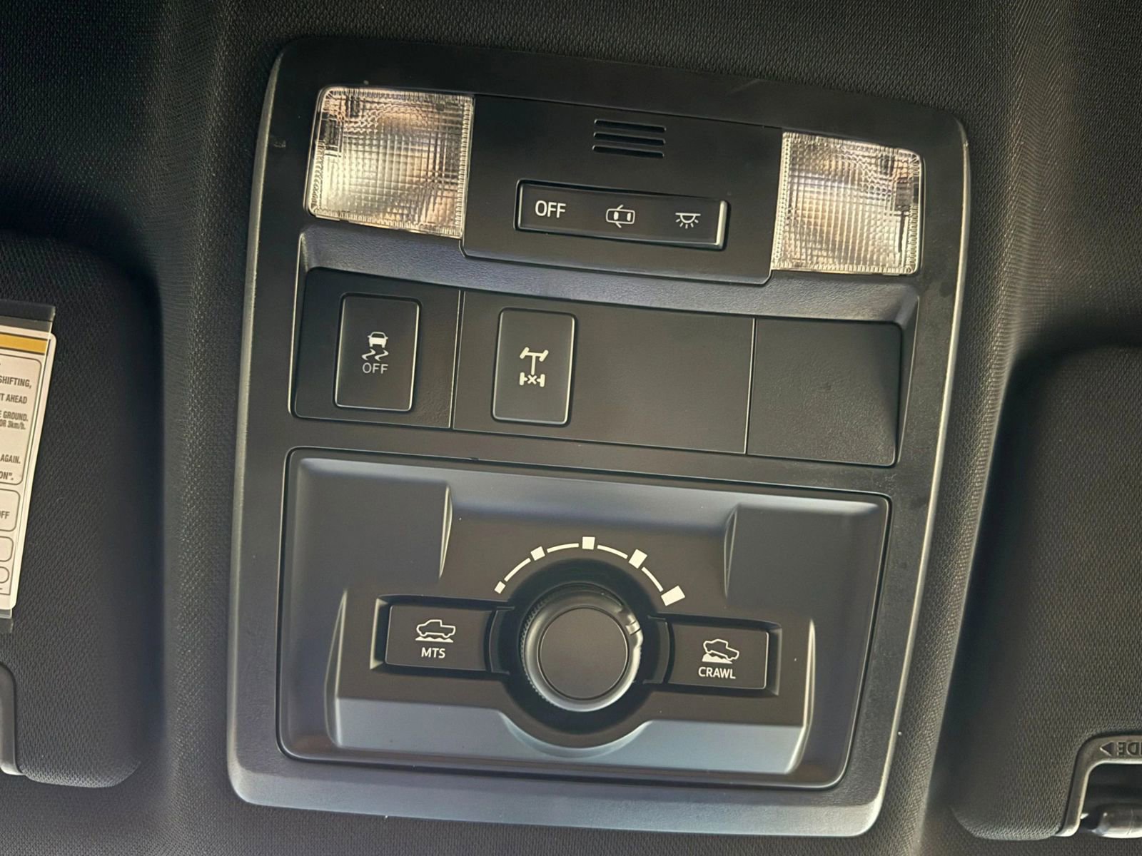 Used 2016 Toyota Tacoma TRD Off-Road w/ Towing Package image 35