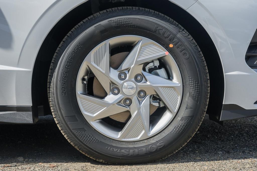 New 2026 Hyundai Sonata SE FWD image 14