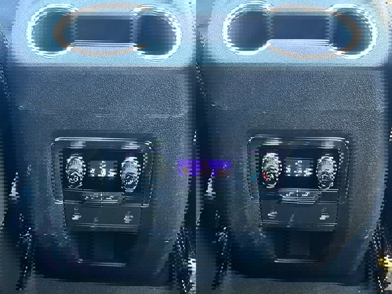 Used 2024 Chevrolet Tahoe LT image 21