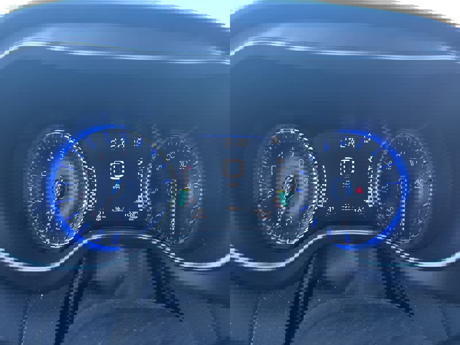 Used 2024 Chrysler Pacifica Touring-L image 30