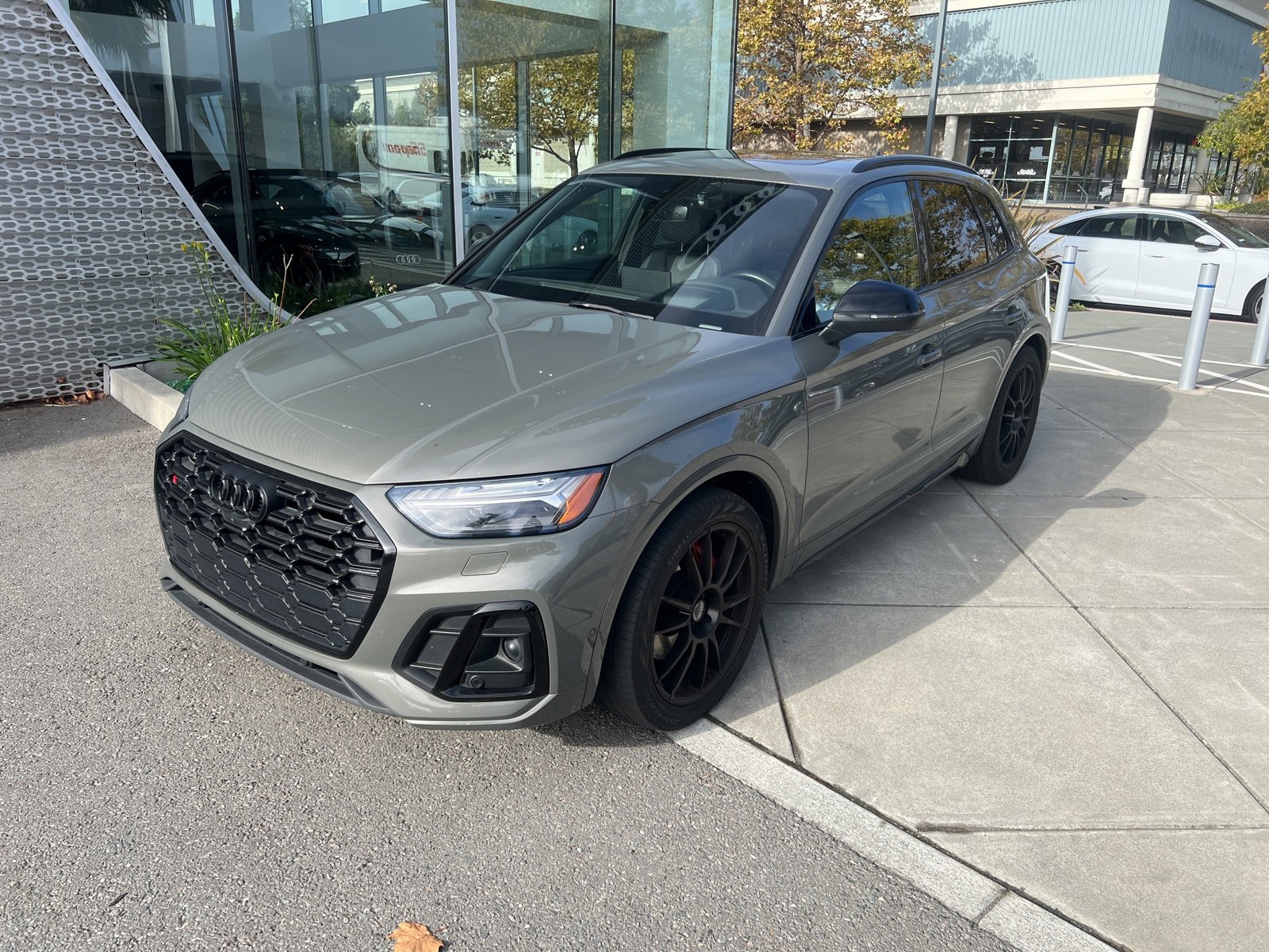 Used 2023 Audi SQ5 Prestige w/ Prestige Package