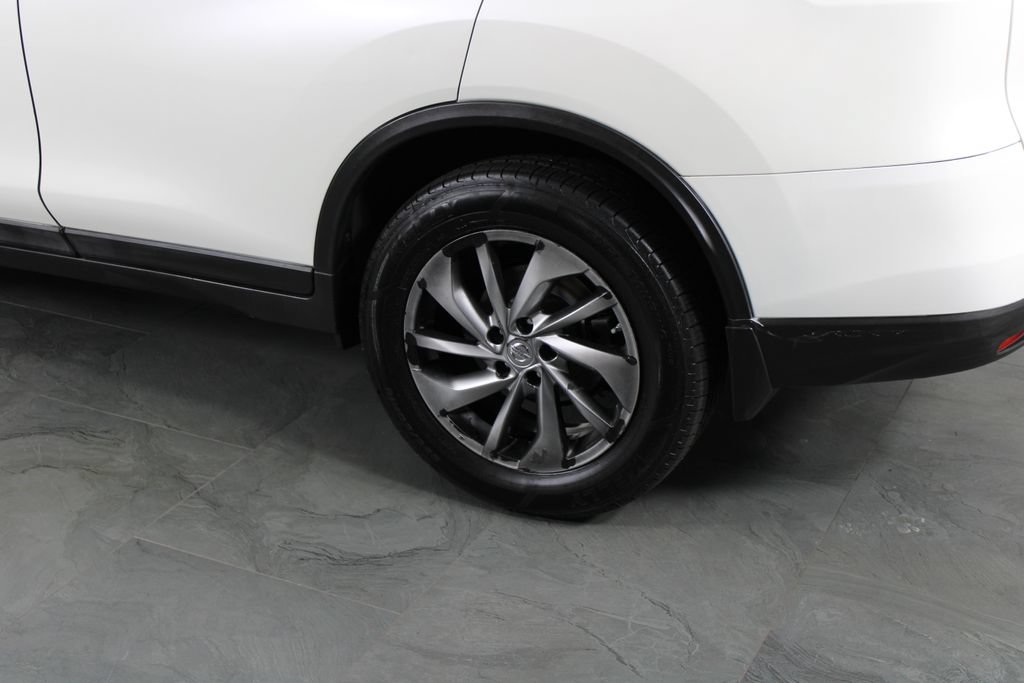 Used 2015 Nissan Rogue SL FWD image 14