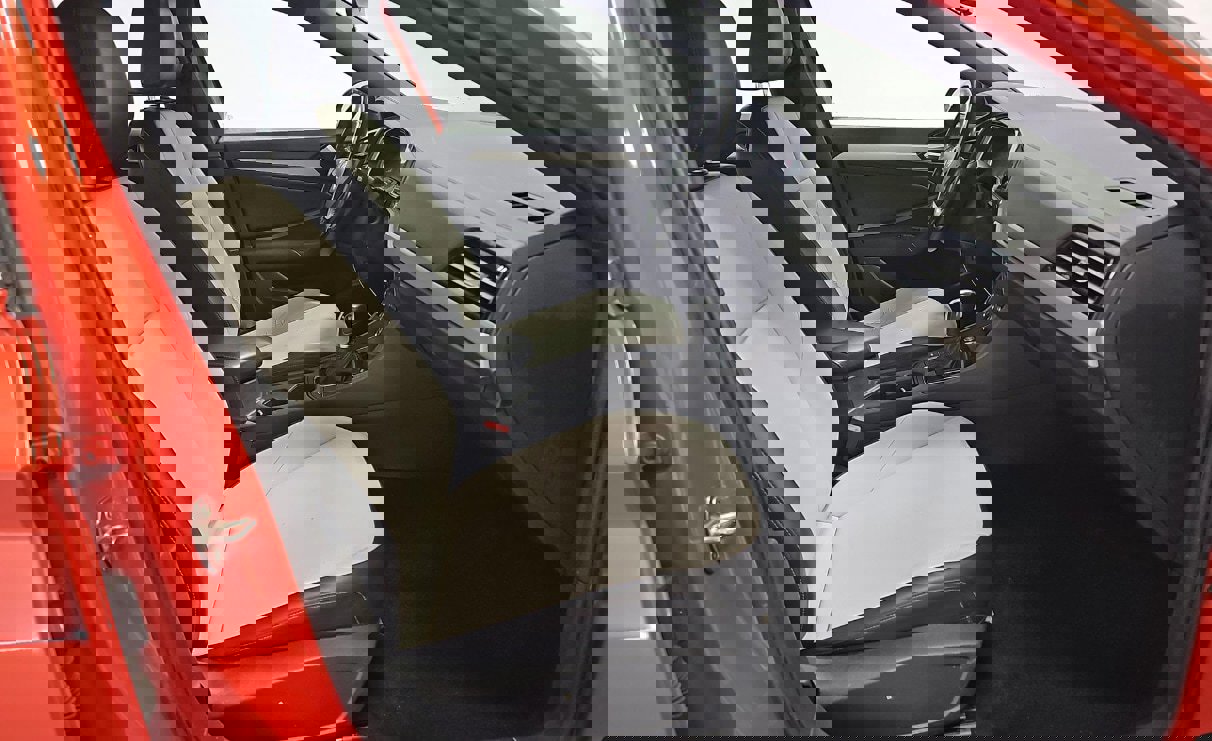 Used 2019 Volkswagen Jetta R-Line image 7