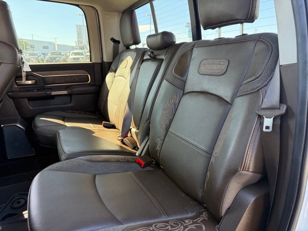 Used 2025 RAM 3500 Longhorn AWD/4WD image 4