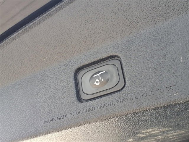 Used 2017 Ford Explorer Sport image 32