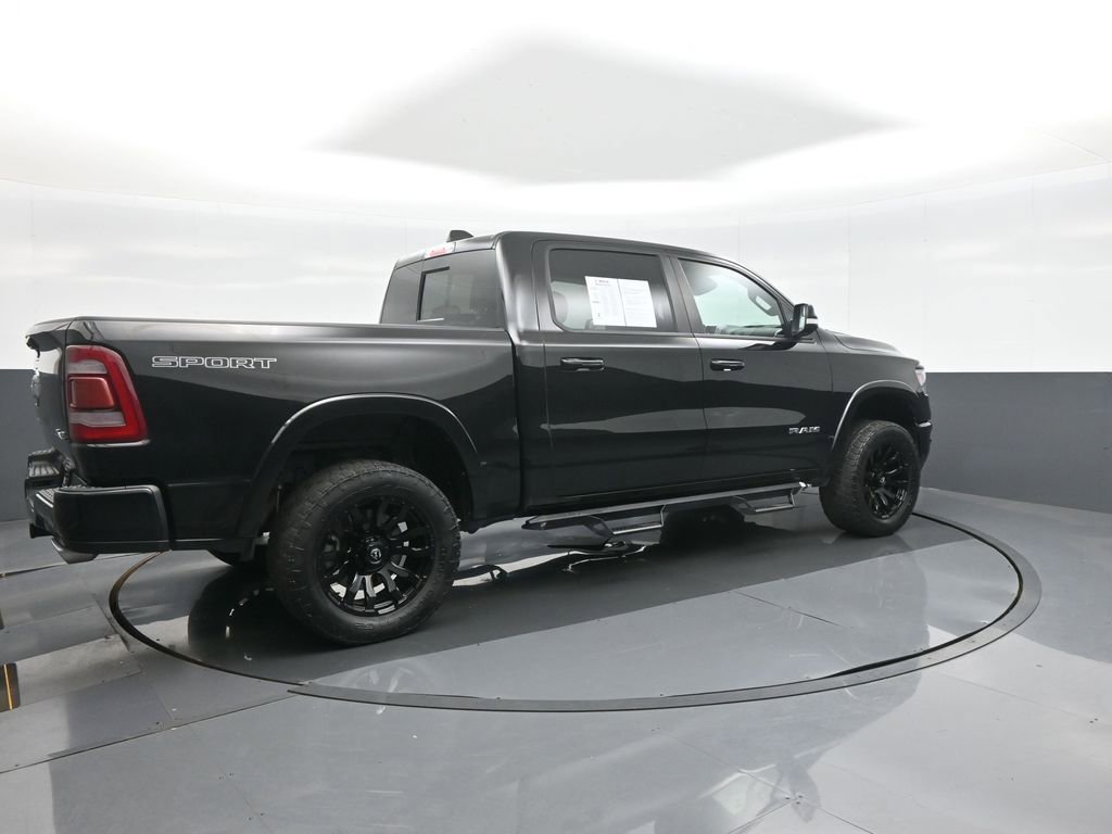 Used 2022 RAM 1500 Laramie w/ Sport Appearance Package image 7