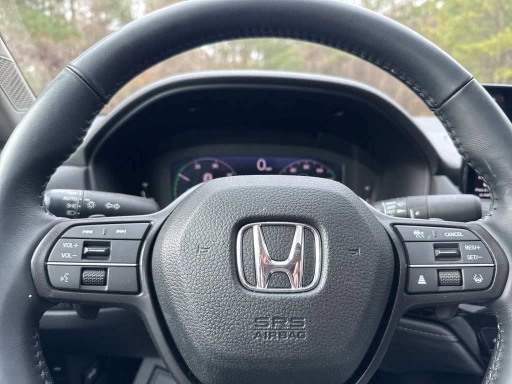 Used 2023 Honda Accord EX-L image 18