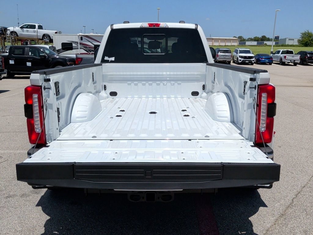 New 2026 Ford F350 King Ranch w/ Chrome Package AWD/4WD image 45