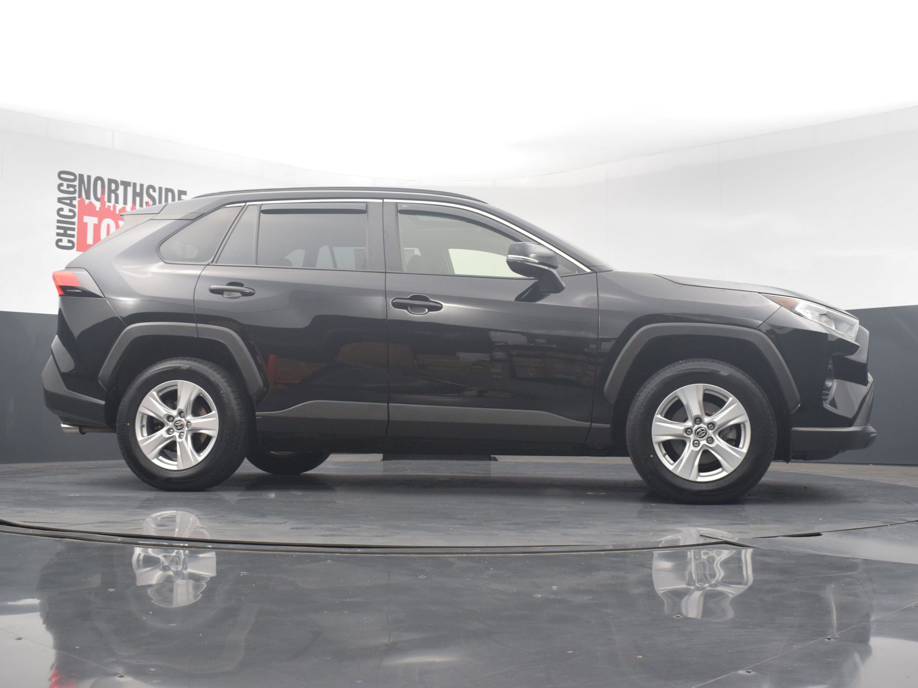 Used 2019 Toyota RAV4 XLE w/ Convenience Package AWD/4WD image 29