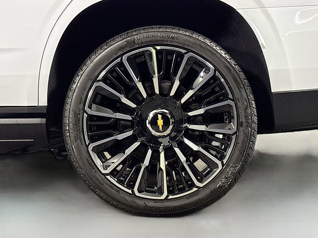 New 2026 Chevrolet Tahoe High Country AWD/4WD image 33