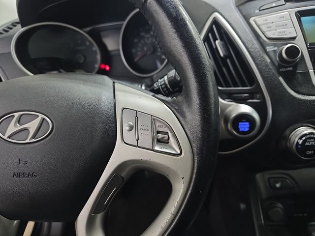 Used 2013 Hyundai Tucson Limited AWD/4WD image 8