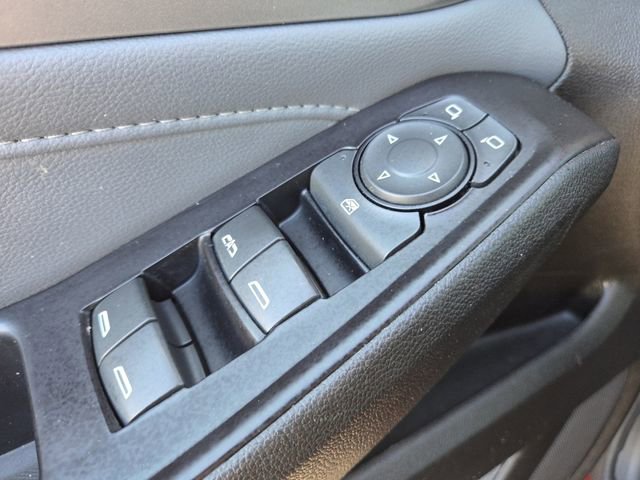 Used 2019 Chevrolet Traverse LT image 32