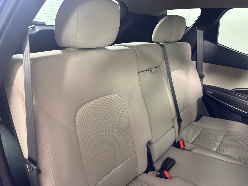 Used 2017 Hyundai Santa Fe Sport image 24