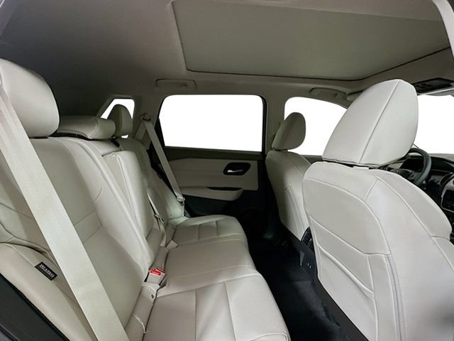 New 2026 Nissan Rogue Dark Armor AWD/4WD image 23
