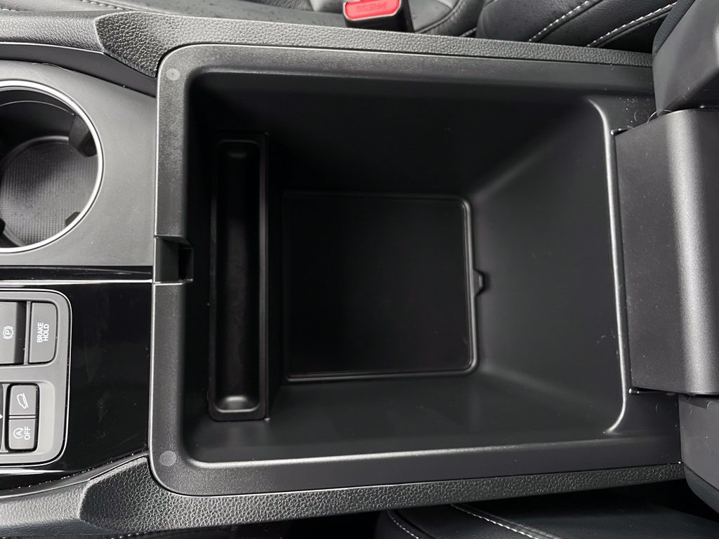 Certified 2025 Honda Pilot Touring image 20