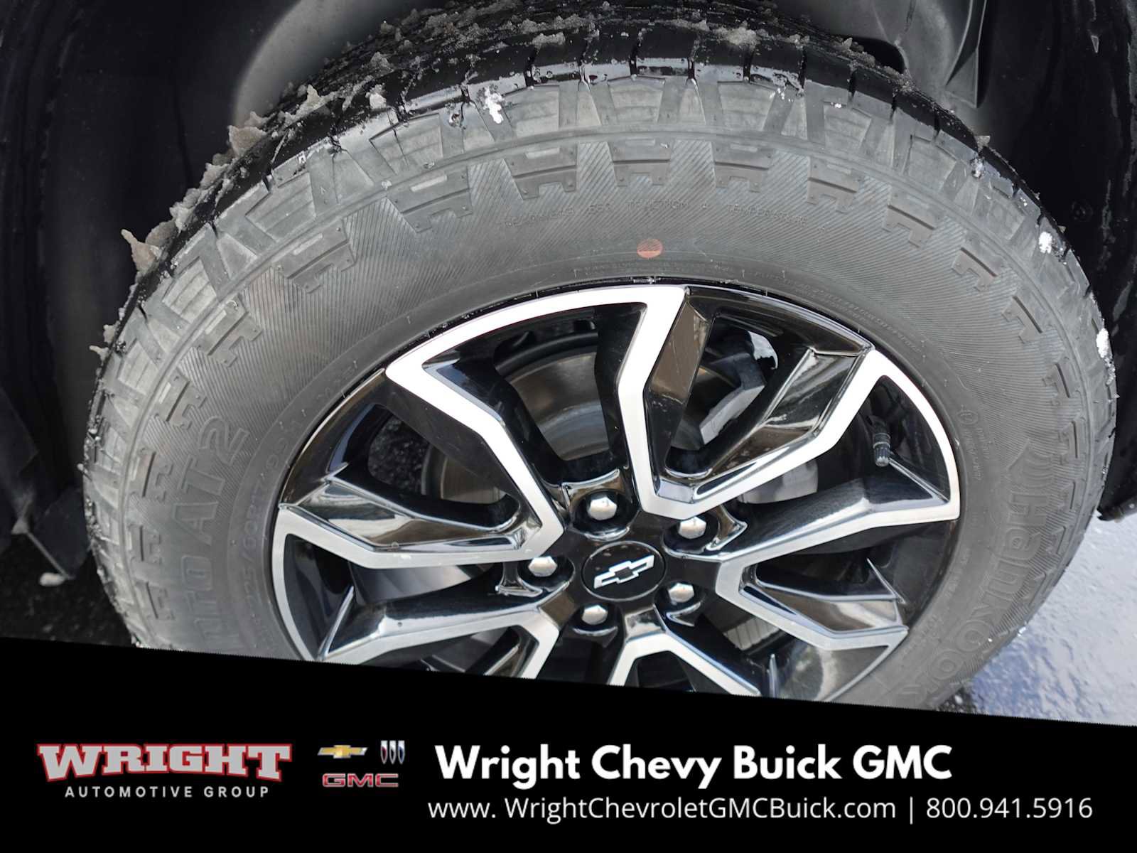 Used 2024 Chevrolet TrailBlazer ACTIV image 34