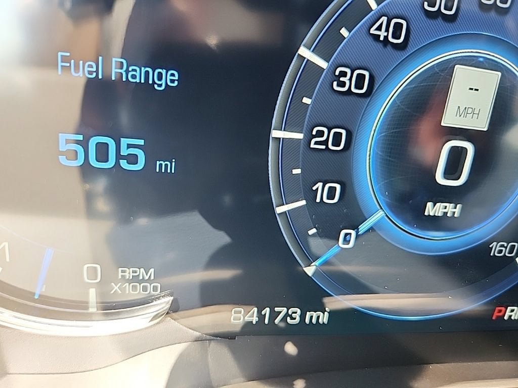 Certified 2018 Cadillac Escalade Premium Luxury AWD/4WD image 18