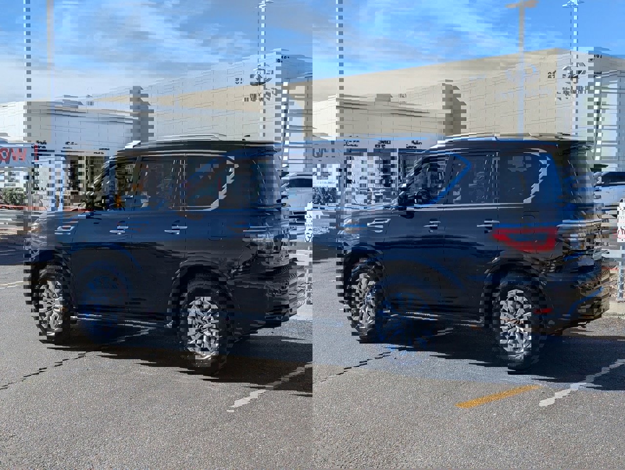 Certified 2024 Nissan Armada SV w/ Cargo Package image 4