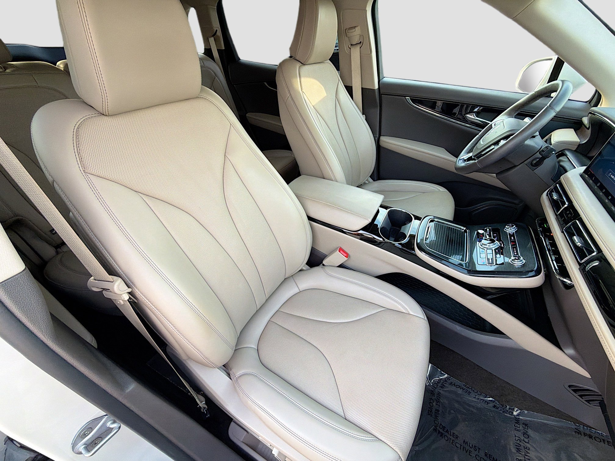 Used 2023 Lincoln Nautilus Reserve image 14