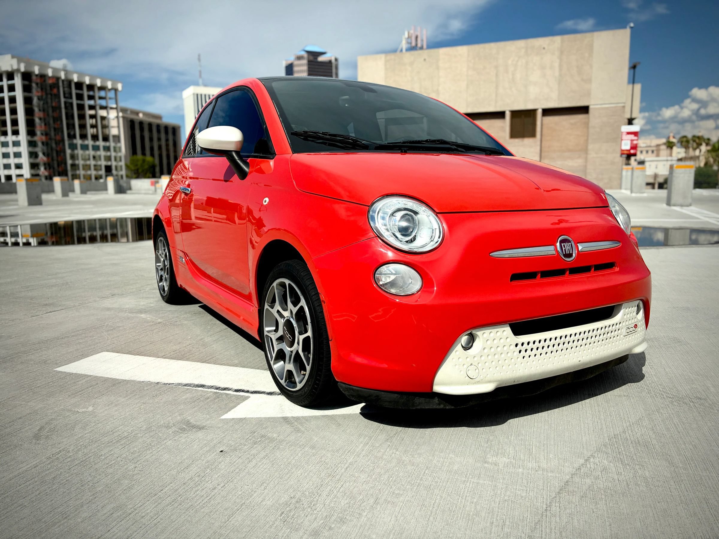 Used 2018 FIAT 500 e FWD image 10