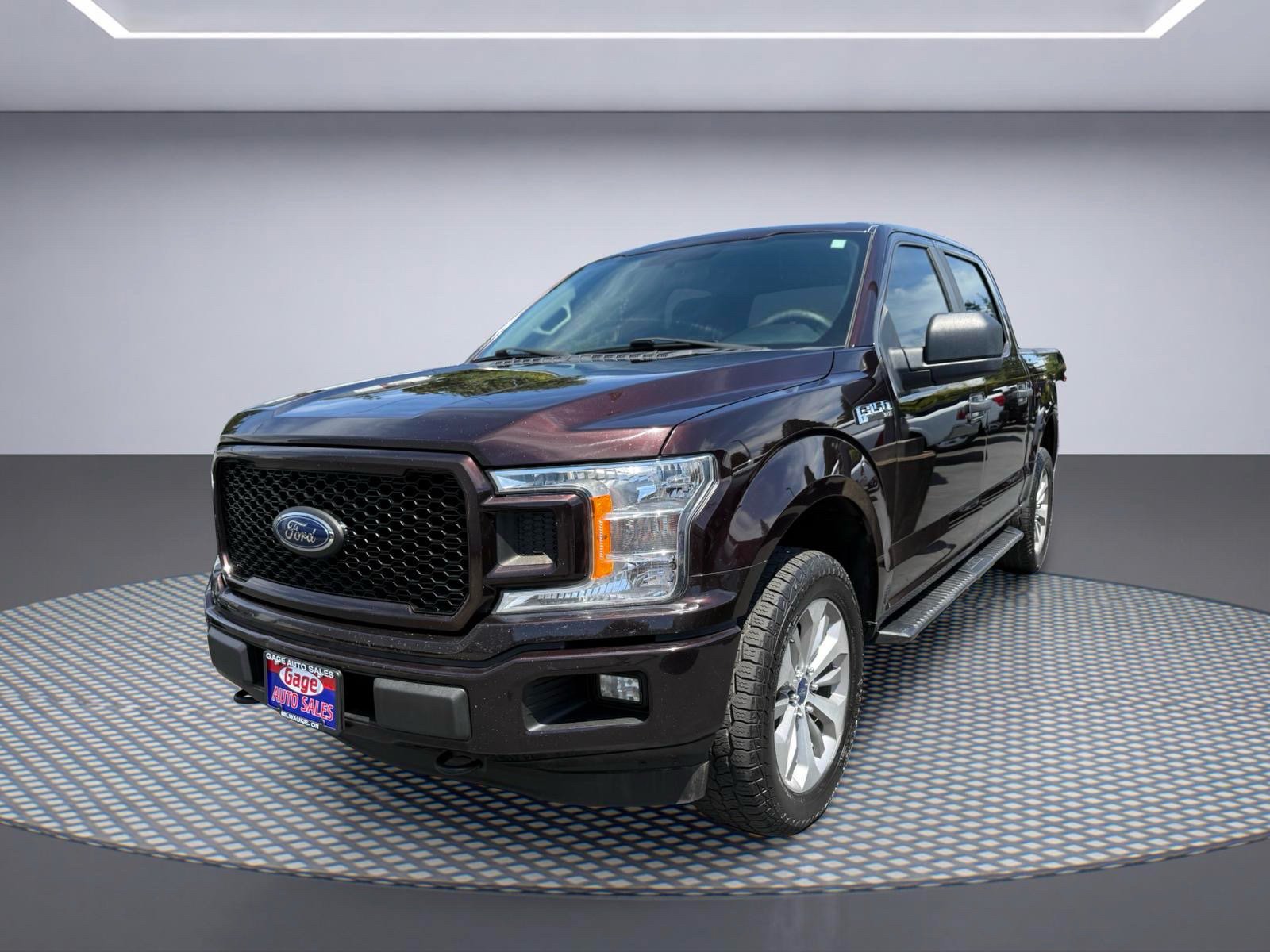 Used 2018 Ford F150 XL w/ Equipment Group 101A Mid AWD/4WD image 2