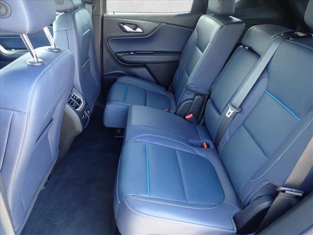 Used 2024 Chevrolet Blazer RS w/ Enhanced Convenience Package image 9
