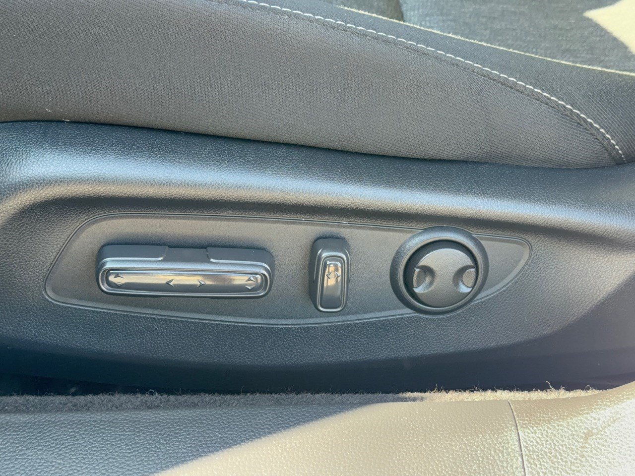 Used 2025 Honda Accord SE image 16