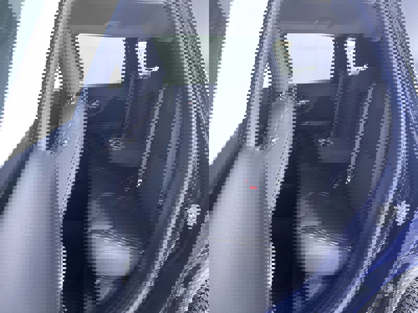 Used 2016 Jeep Cherokee Latitude w/ Cold Weather Group image 23