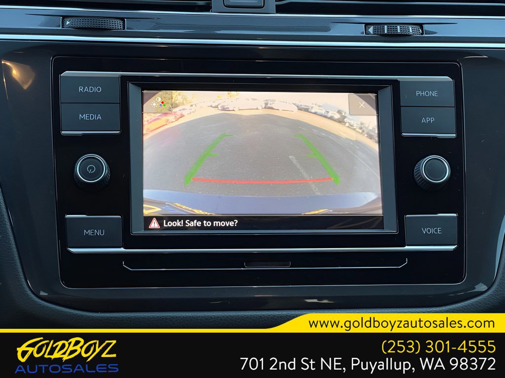 Used 2021 Volkswagen Tiguan S image 31