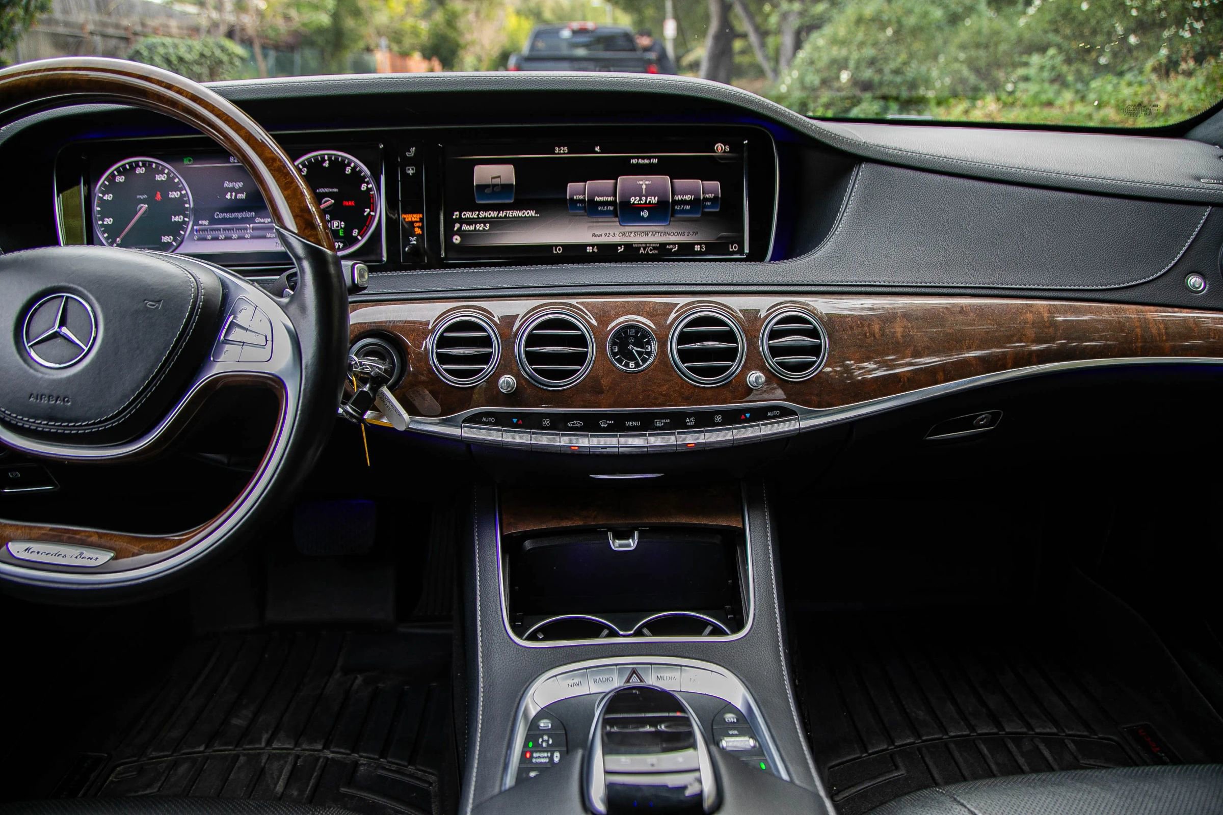 Used 2015 Mercedes-Benz S 550 S 550 Sedan 4D image 22