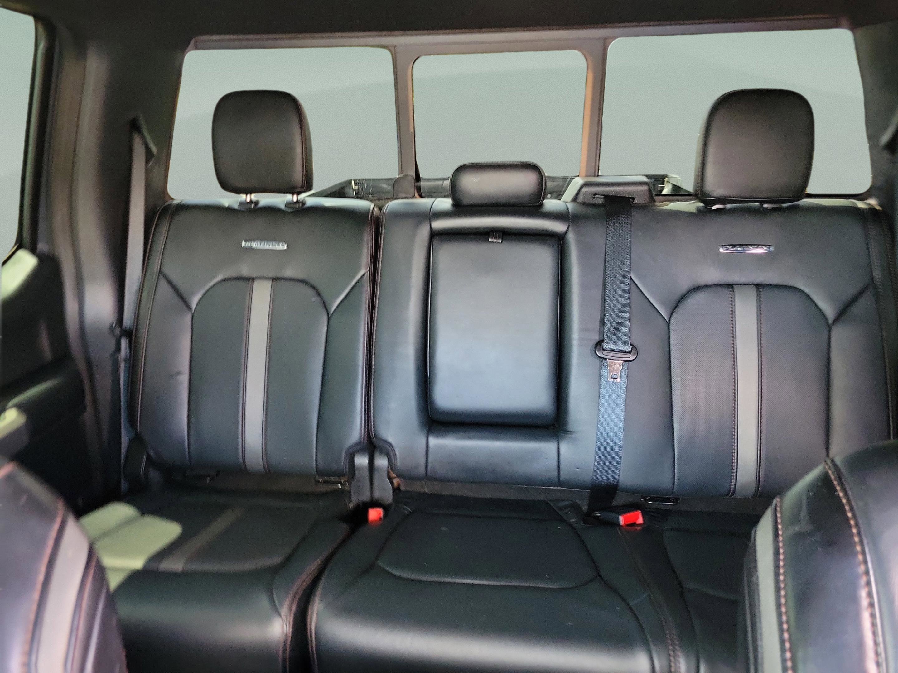 Used 2021 Ford F350 Platinum w/ FX4 Off-Road Package AWD/4WD image 9