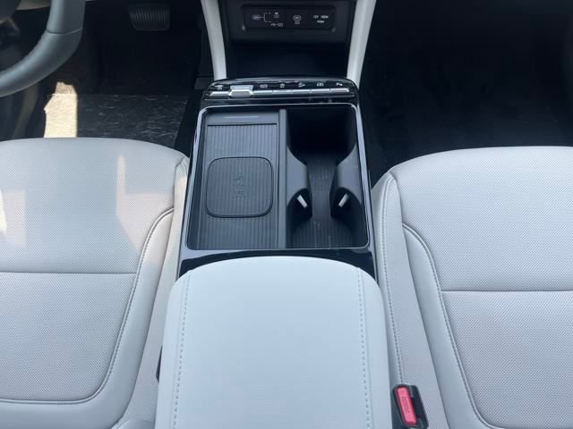 New 2025 Hyundai Tucson Limited image 37