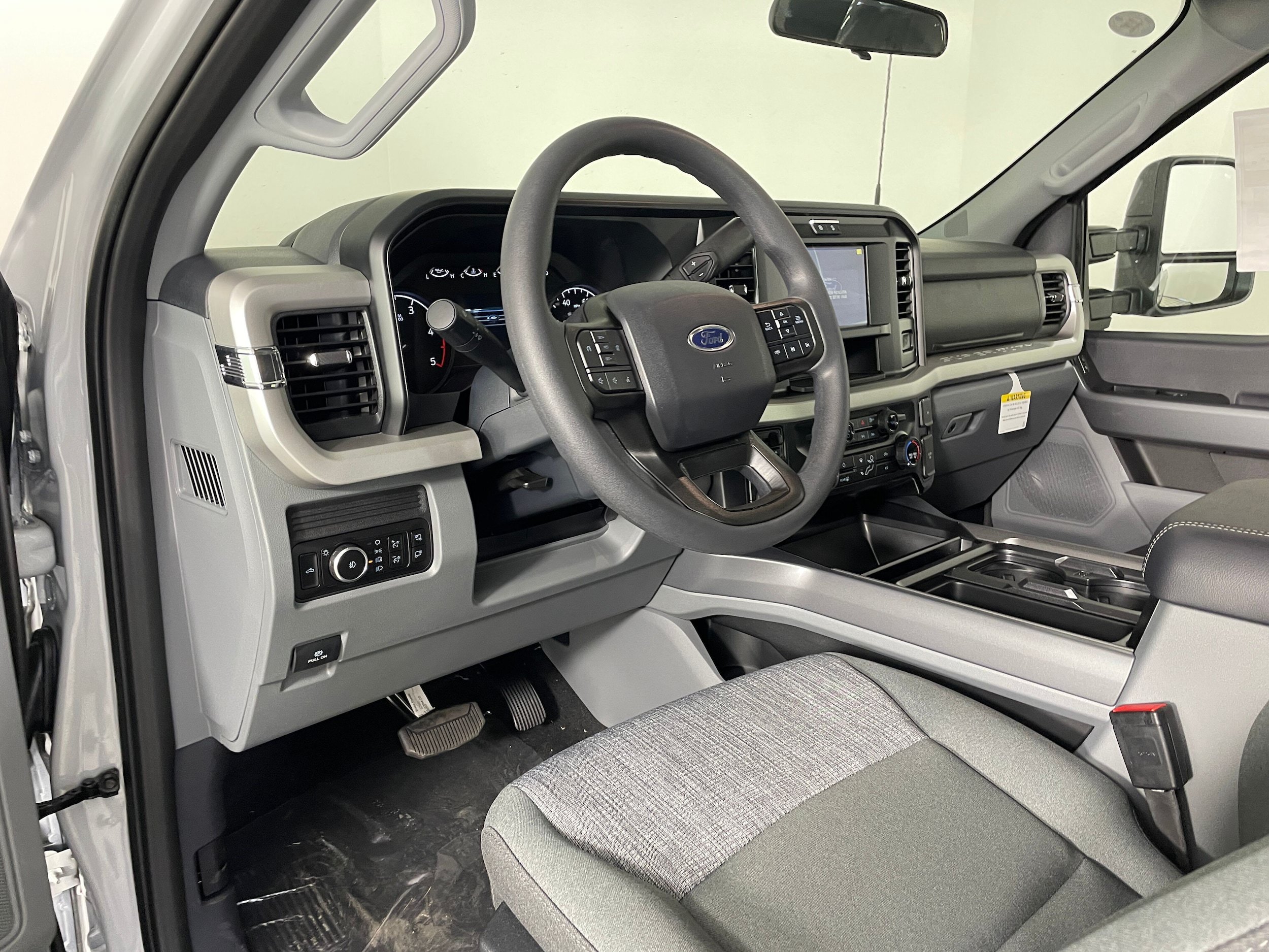 New 2026 Ford F250 XLT w/ 360-Degree Camera Package AWD/4WD image 2